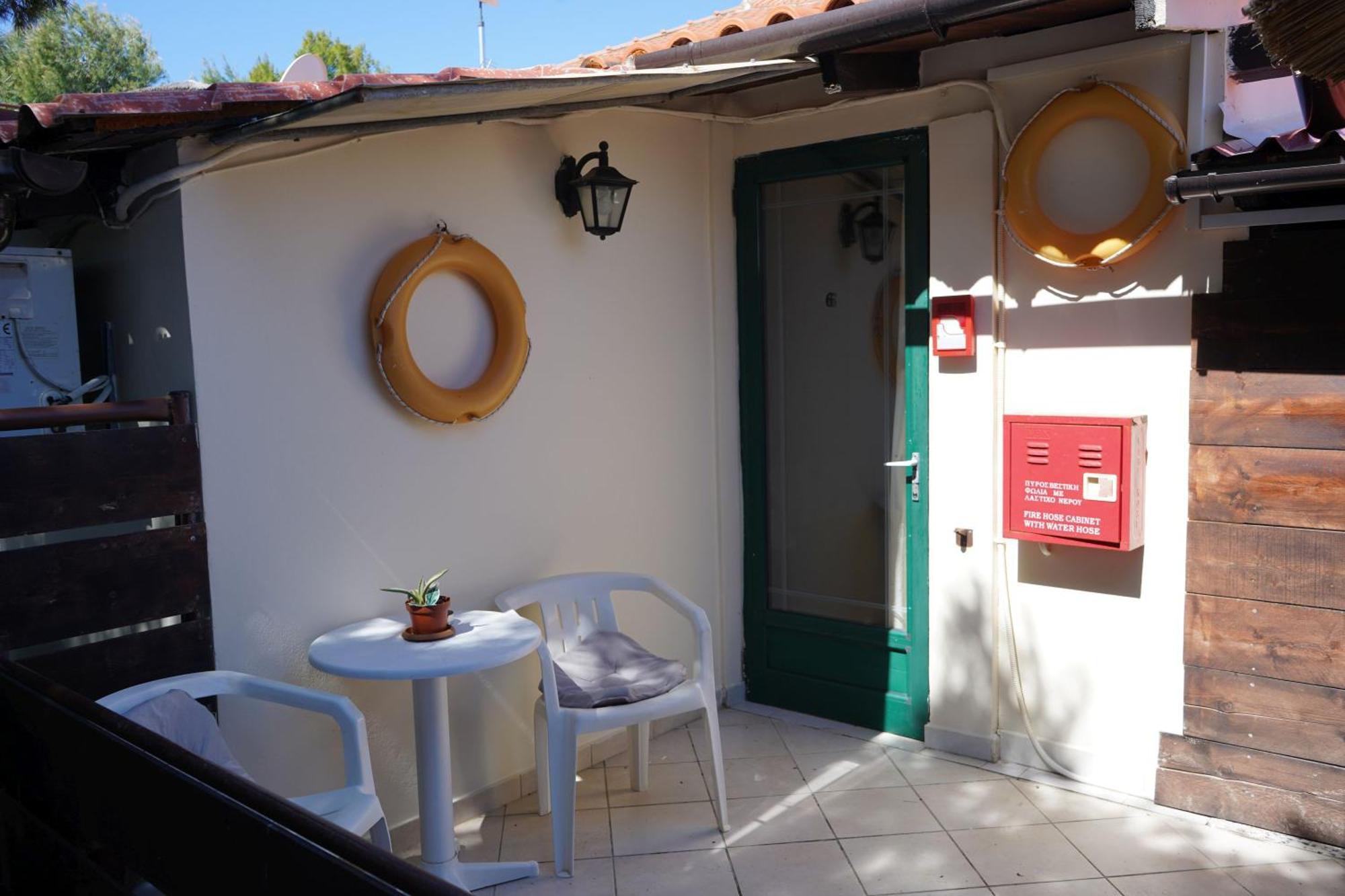 Oasis Beachfront Studios & Apartments, By Zantewize Alykanas  Exterior foto